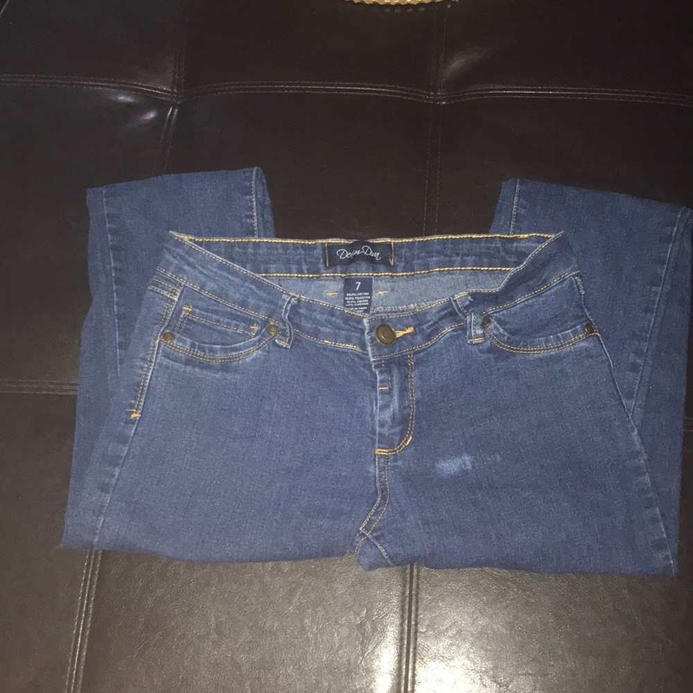💥2 for$20Junior Denim Diva blue skinny leg jeans!